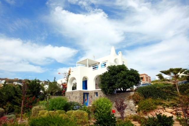(For Sale) Residential Detached house || Cyclades/Paros - 111 Sq.m, 2 Bedrooms, 450.000€ 